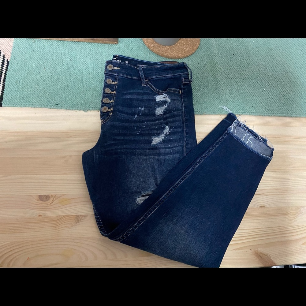 Hollister jeans